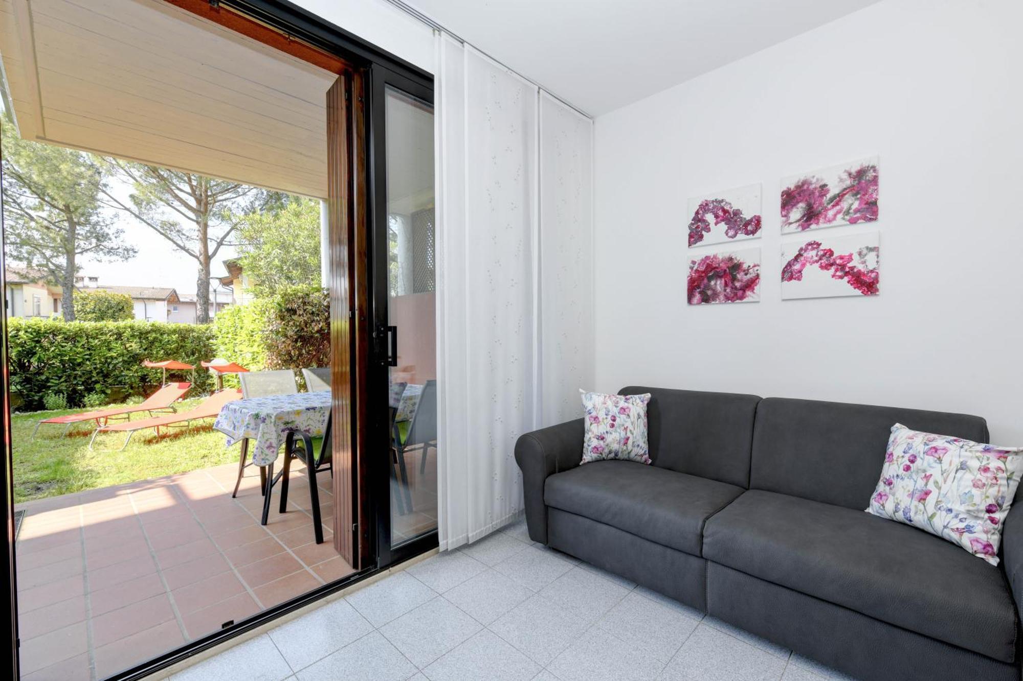 Breeze Apartment Desenzano del Garda Exterior photo